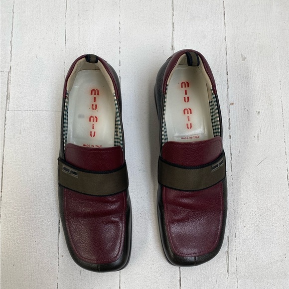 Vintage MIU MIU loafers in dark brown/red size US 9 - Picture 2 of 4
